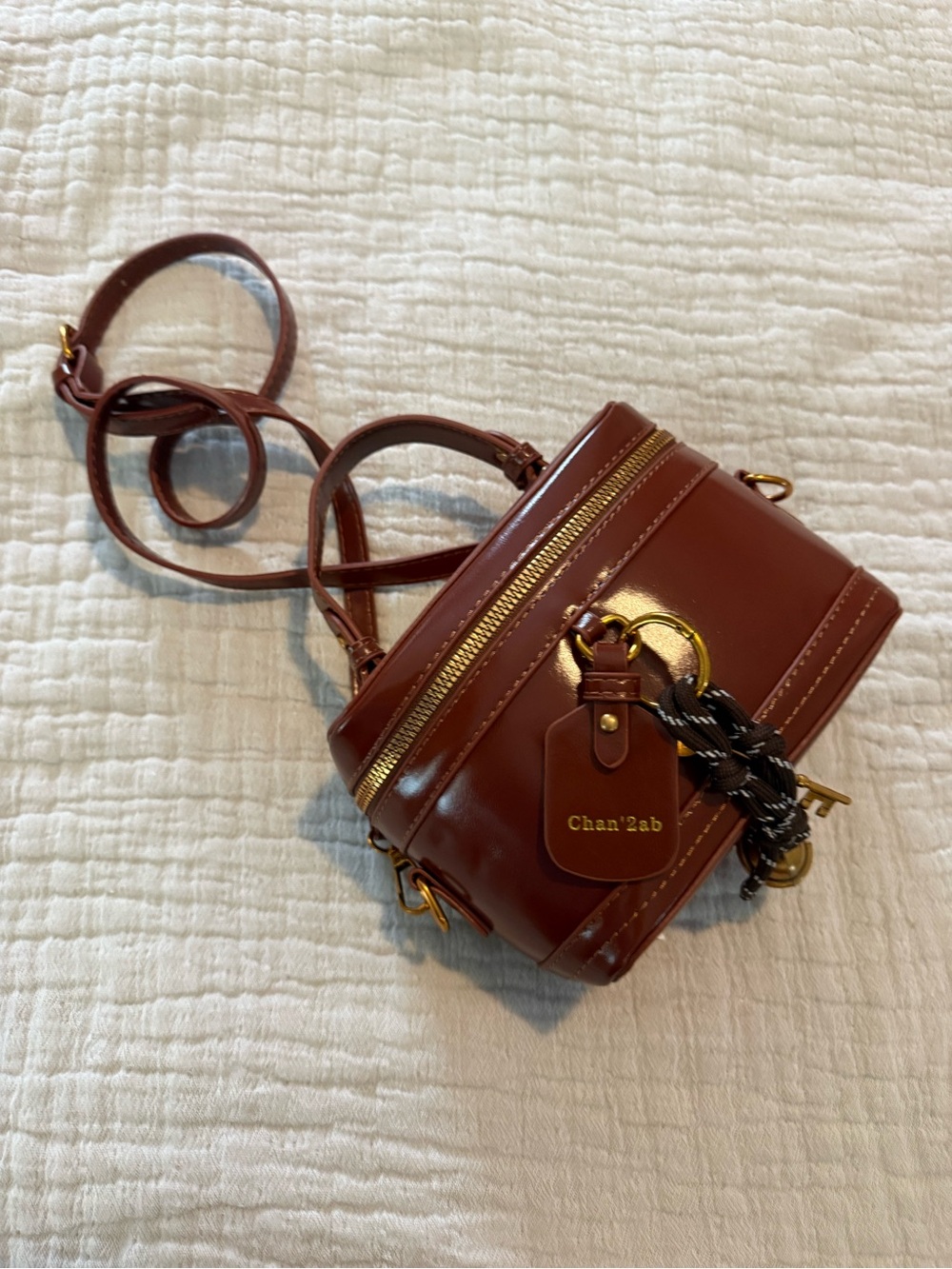 Brown Faux Leather Crossbody Vanity Bag NWOT 1512